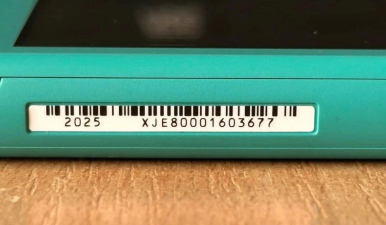 nintendo-switch-lite-32-gb-128-gb-micro-sd-big-3