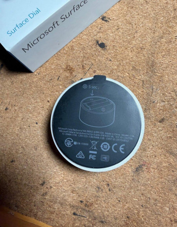 microsoft-surface-dial-big-1