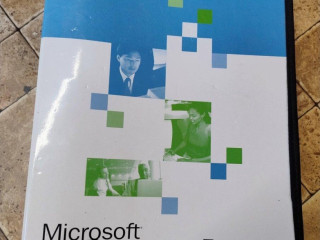 retro-softver-microsoft-server-9-originalnych-cd-v-zakladac