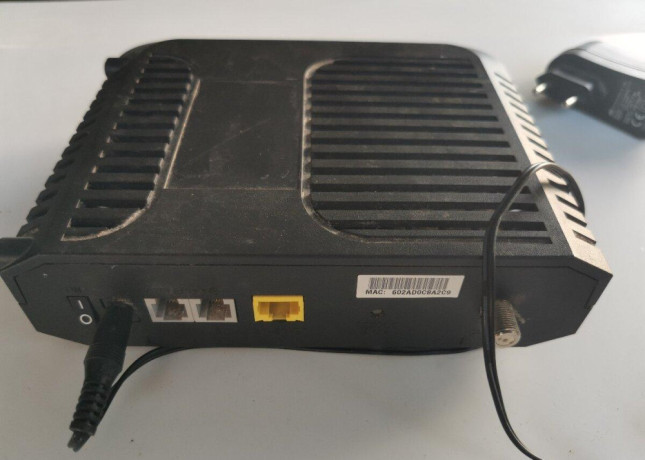 cisco-epc3208-big-2