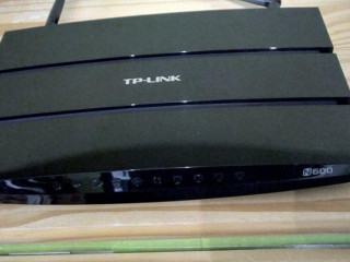 hybridny-wifi-router-tpink-tp-w8980b-hwv10-adsl