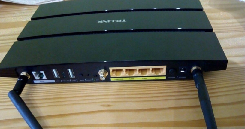 hybridny-wifi-router-tpink-tp-w8980b-hwv10-adsl-big-2