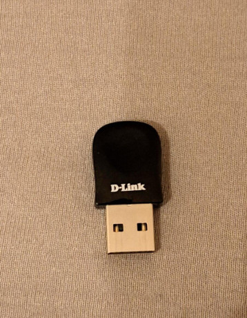 wifi-adapter-d-link-big-3
