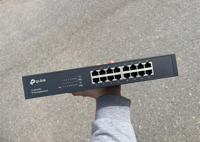 switch-tp-link-tl-sg1016d-big-0