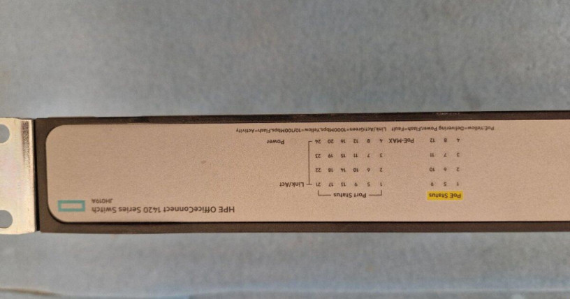 sietovy-prepinac-hpe-officeconnect-1420-series-switch-big-1