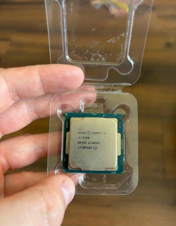 procesor-intel-core-i5-7500-big-0