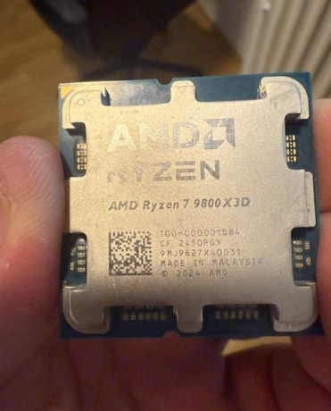 r7-9800x3d-big-0