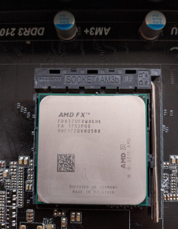 asrock-970-pro3-fx8370-big-0