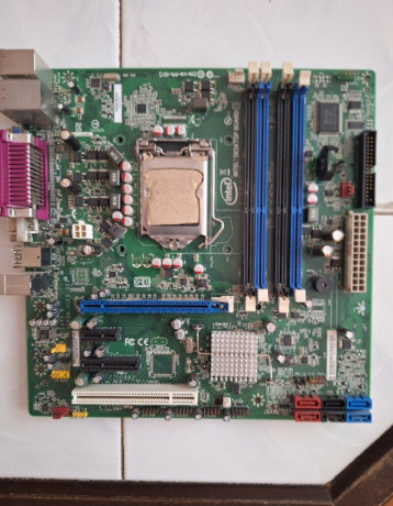 intel-zakldna-doska-na-diely-nestabilna-big-0