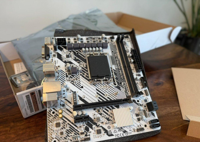 asrock-h610m-hdvm2-d5-lga1700-matx-zakladna-doska-big-2