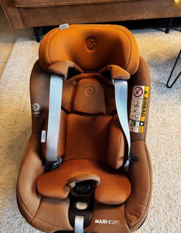 maxi-cosi-pearl-360-autosedacka-40-105cm-big-2