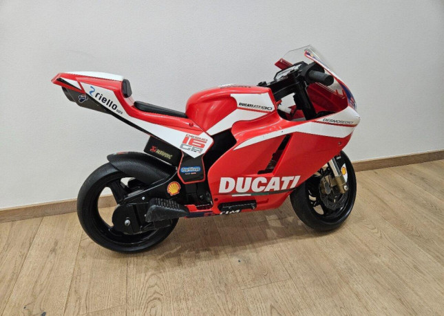 elektricka-motorka-ducati-peg-perego-12v-big-3