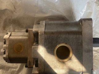 hydraulicke-cerpadlo-na-unk-320