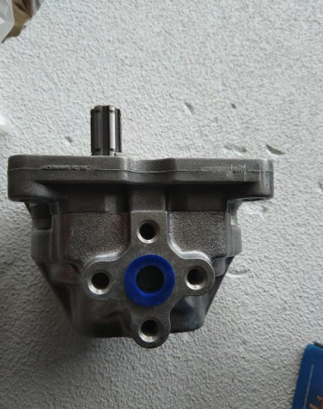 hydraulicke-cerpadlo-ns-10-big-2
