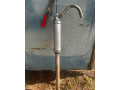 rucna-pumpa-na-tahanie-tekutych-latok-small-1