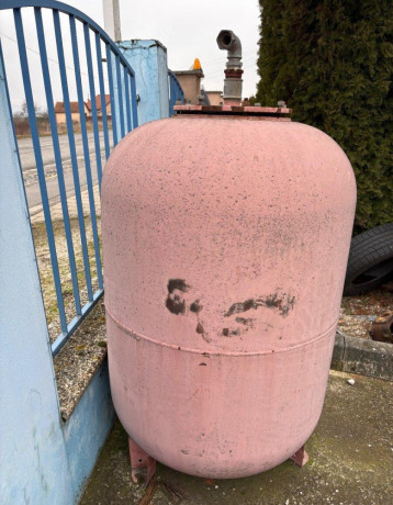 tlakova-nadoba-500l-big-0