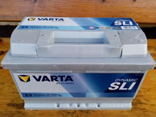 nova-autobateria-12v-varta-e9-70ah-640a