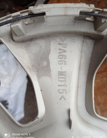 original-puklice-skoda-r16-scala-kamiq-big-0