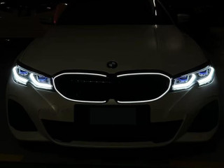 predna-podsvietena-led-mriezka-bmw-rad-3-g20-g21-2018-2022
