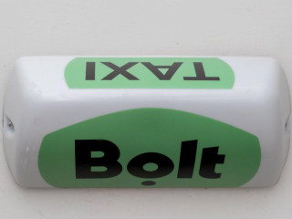 bolt-transparent-svitici-12v
