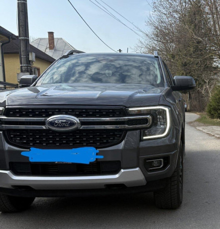 predna-maska-chladica-na-ford-ranger-wildtrak-big-0