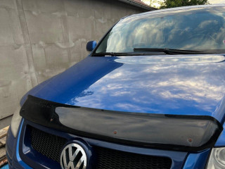 ochranna-lista-na-kapotu-vw-touareg