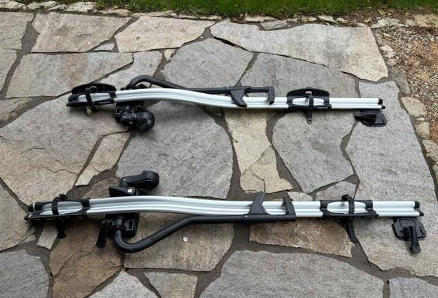volvo-stresny-nosic-na-bicykle-big-0