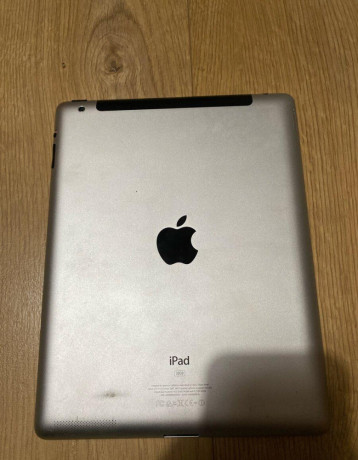 apple-ipad-2-32-gb-wi-fi-3g-big-2