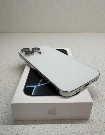 iphone-16-pro-128gb-big-0