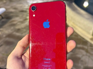 apple-iphone-xr-64gb-red