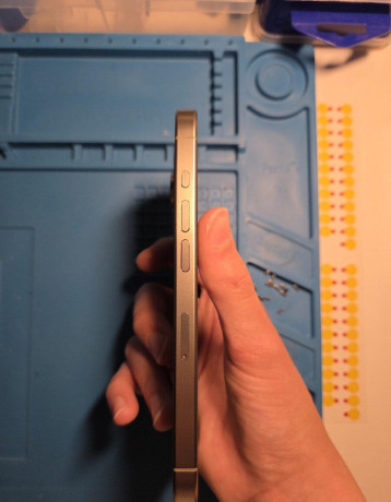 predam-iphone-15-pro-128gb-big-4