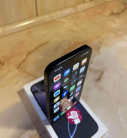 iphone-16pro-256gb-big-0