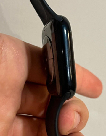 apple-watch-series-8-gps-45mm-midnight-aluminum-big-3