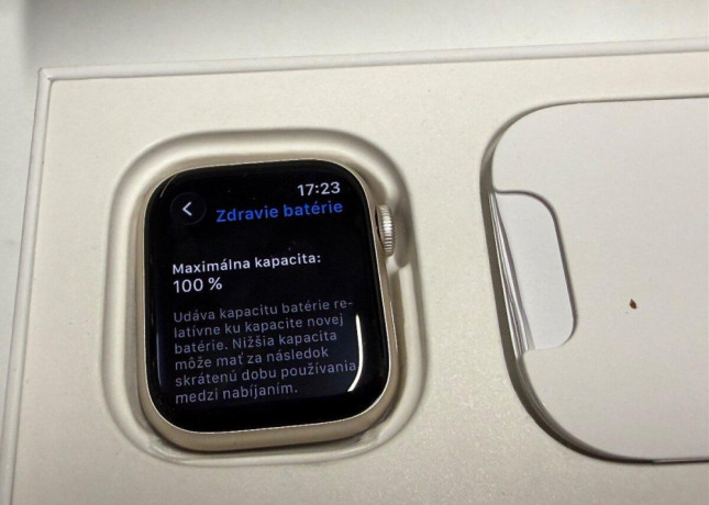 apple-watch-series-8-41mm-silver-big-4