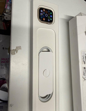 apple-watch-series-8-41mm-silver-big-3