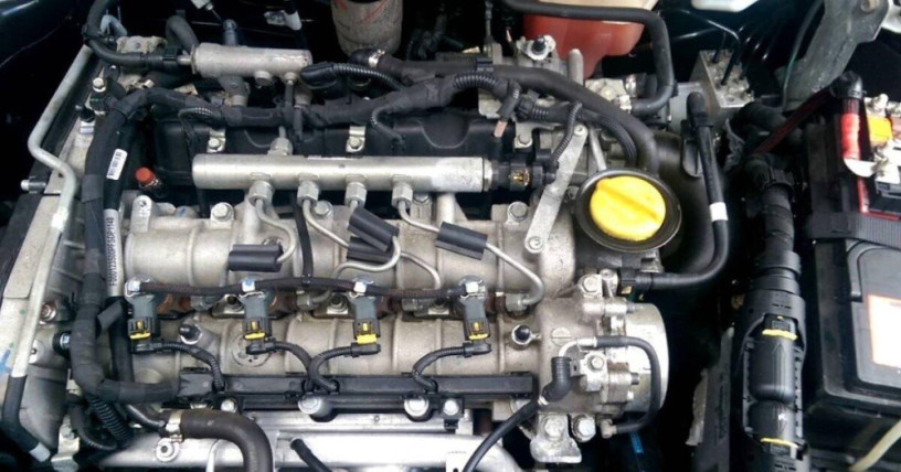 motor-19-jtdm-16v-110kw-alfa-romeo-159-fiat-croma-big-0