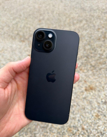 iphone-15-256gb-big-0