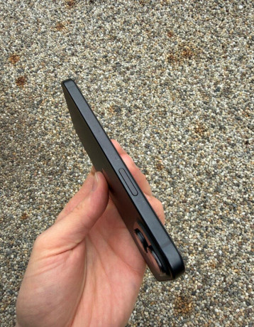iphone-15-256gb-big-3