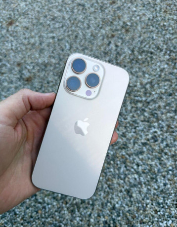 iphone-16-pro-big-0