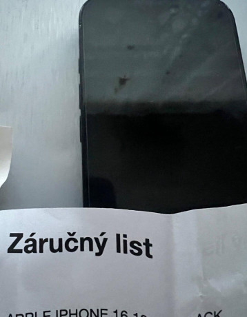 iphone-16-128gb-black-v-zaruke-big-3