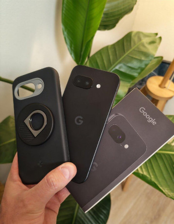 google-pixel-9a-big-0
