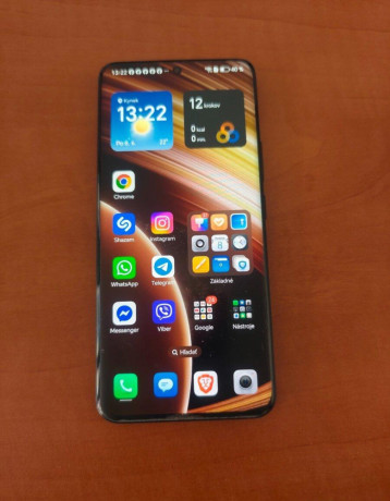 honor-90-cierny-12gb512gb-big-0
