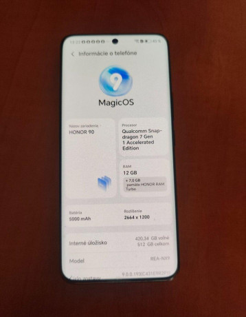 honor-90-cierny-12gb512gb-big-1