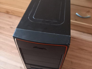 pc-skrinka-zdroj