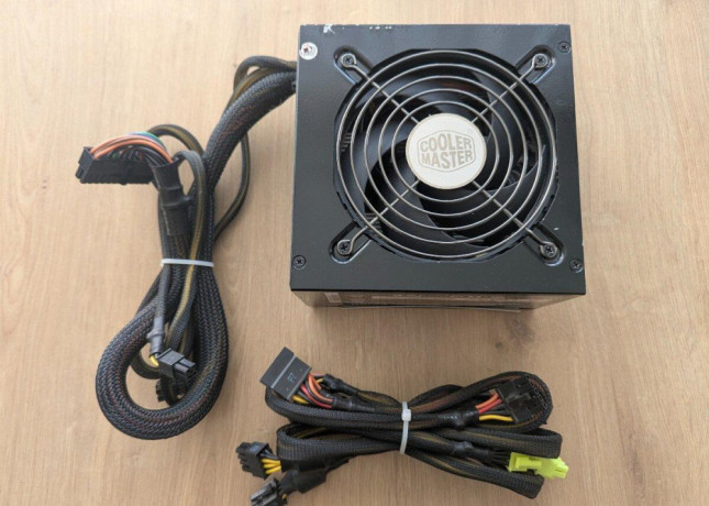 pc-zdroj-cooler-master-620-w-big-0
