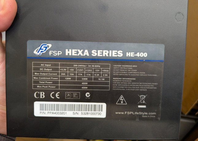 zdroj-fsp-fortron-hexa-he-400-big-1