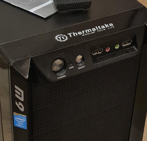thermaltake-m9-skrina-pc-big-2