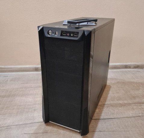 thermaltake-m9-skrina-pc-big-0