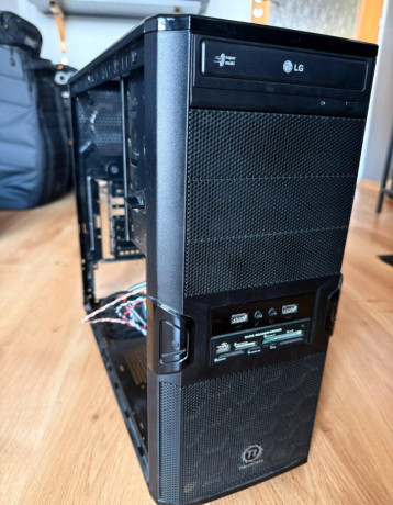 pc-skrina-thermaltake-big-1