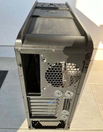 pc-skrinka-big-3